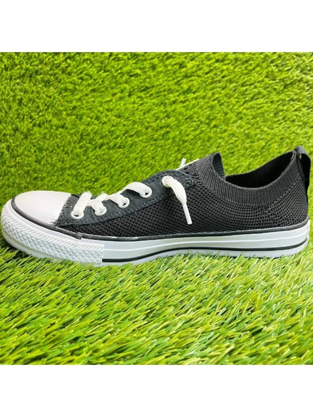 Converse Chuck Taylor All Star Boys Size 6Y Black White Athletic Shoes Sneakers